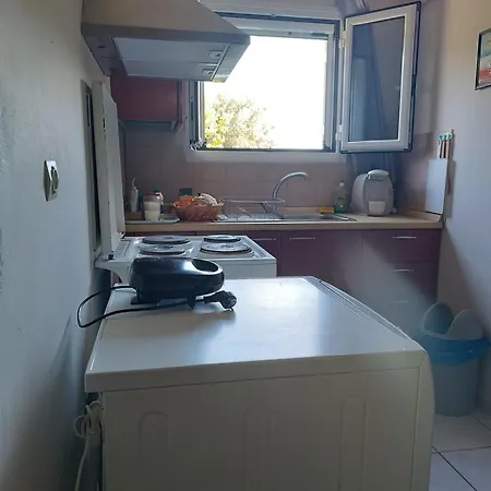 εξοχικό στο βιρο κέρκυρας Ubytování v soukromí *