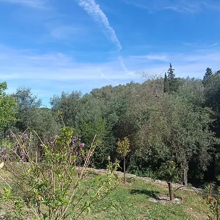εξοχικό στο βιρο κέρκυρας Ubytování v soukromí