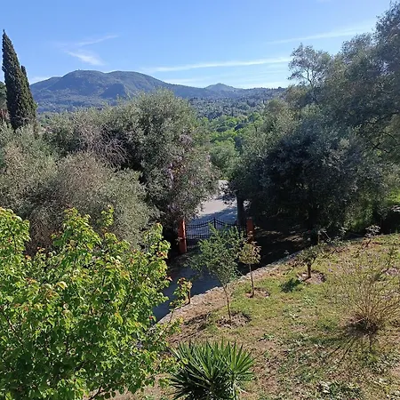Ubytování v soukromí εξοχικό στο βιρο κέρκυρας *